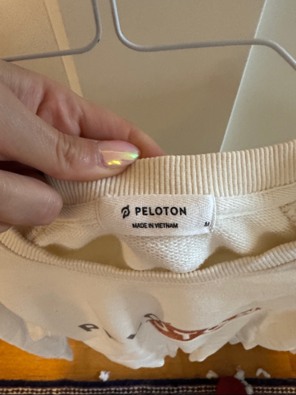 Peloton Cream Sweatshirt with embroidered logo - Picture 3 of 3